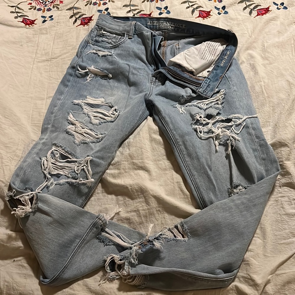 AE Mom Jean. Very soft and worn in! EUC. Highly distressed. Size 8. Light wash.